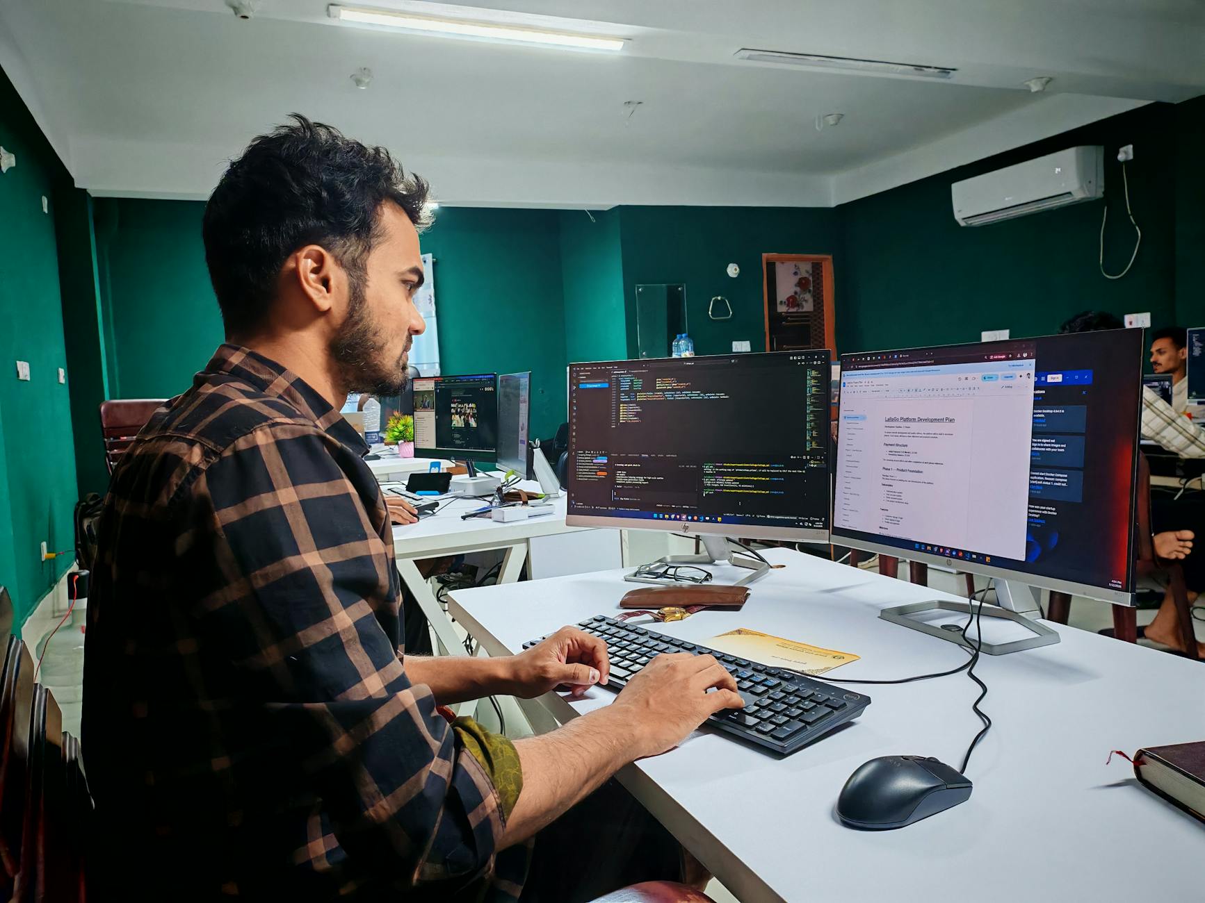 Environnement de travail d'un architecte TI — postes de travail haute performance